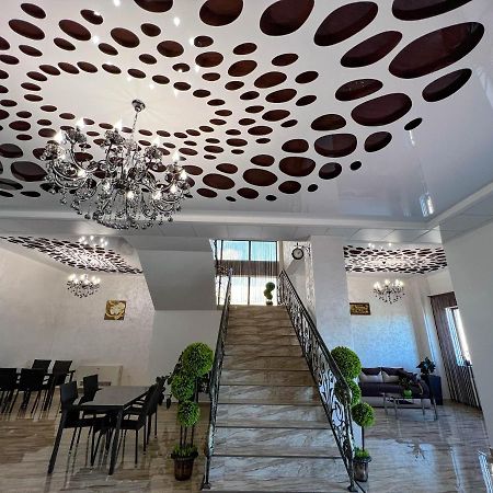 Motel Infinit Targu Jiu Luaran gambar