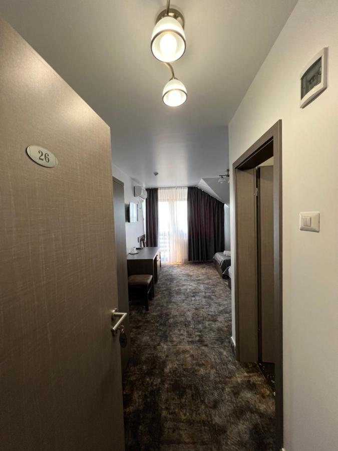 Motel Infinit Targu Jiu Luaran gambar