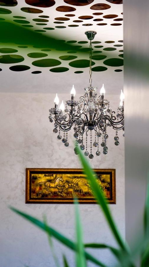 Motel Infinit Targu Jiu Luaran gambar